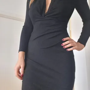 Mango mala crna haljina