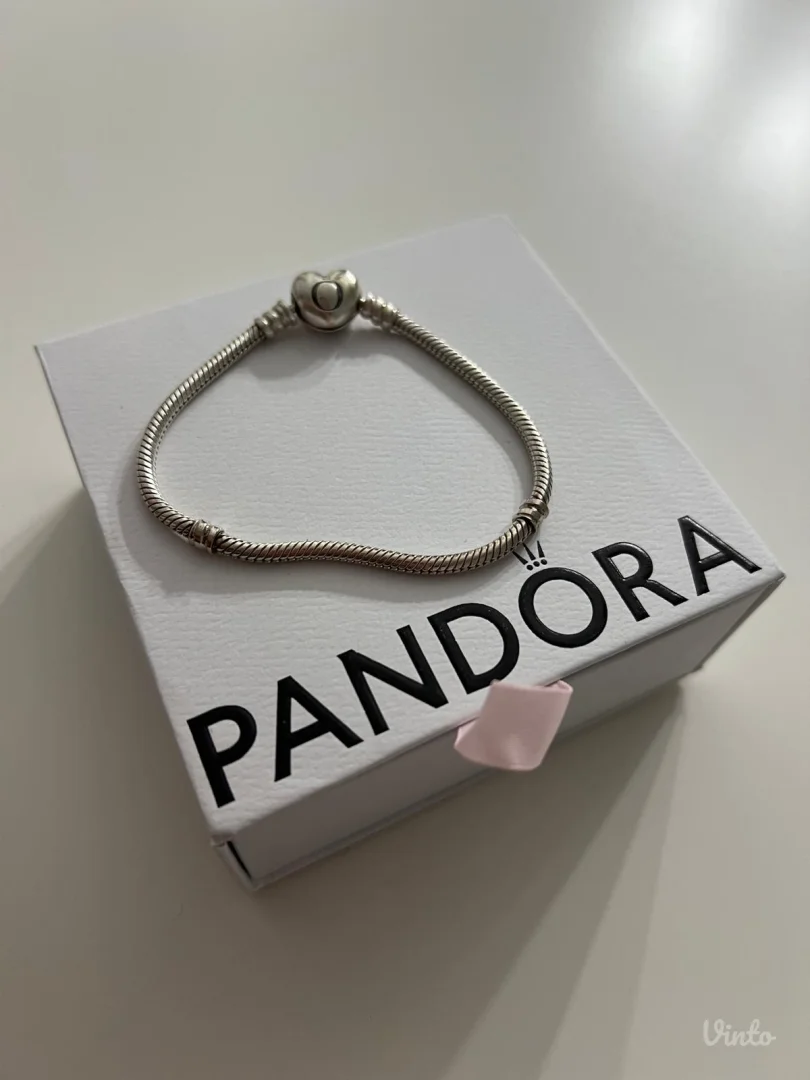 Pandora narukvica