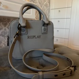 Replay torbica
