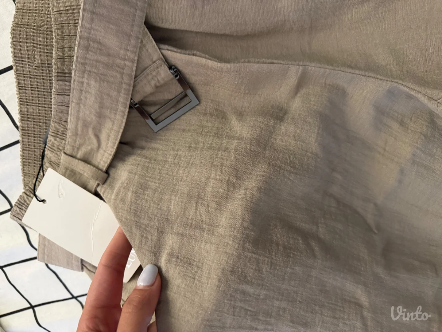 LUNA Nove letnje pantalone vel 36