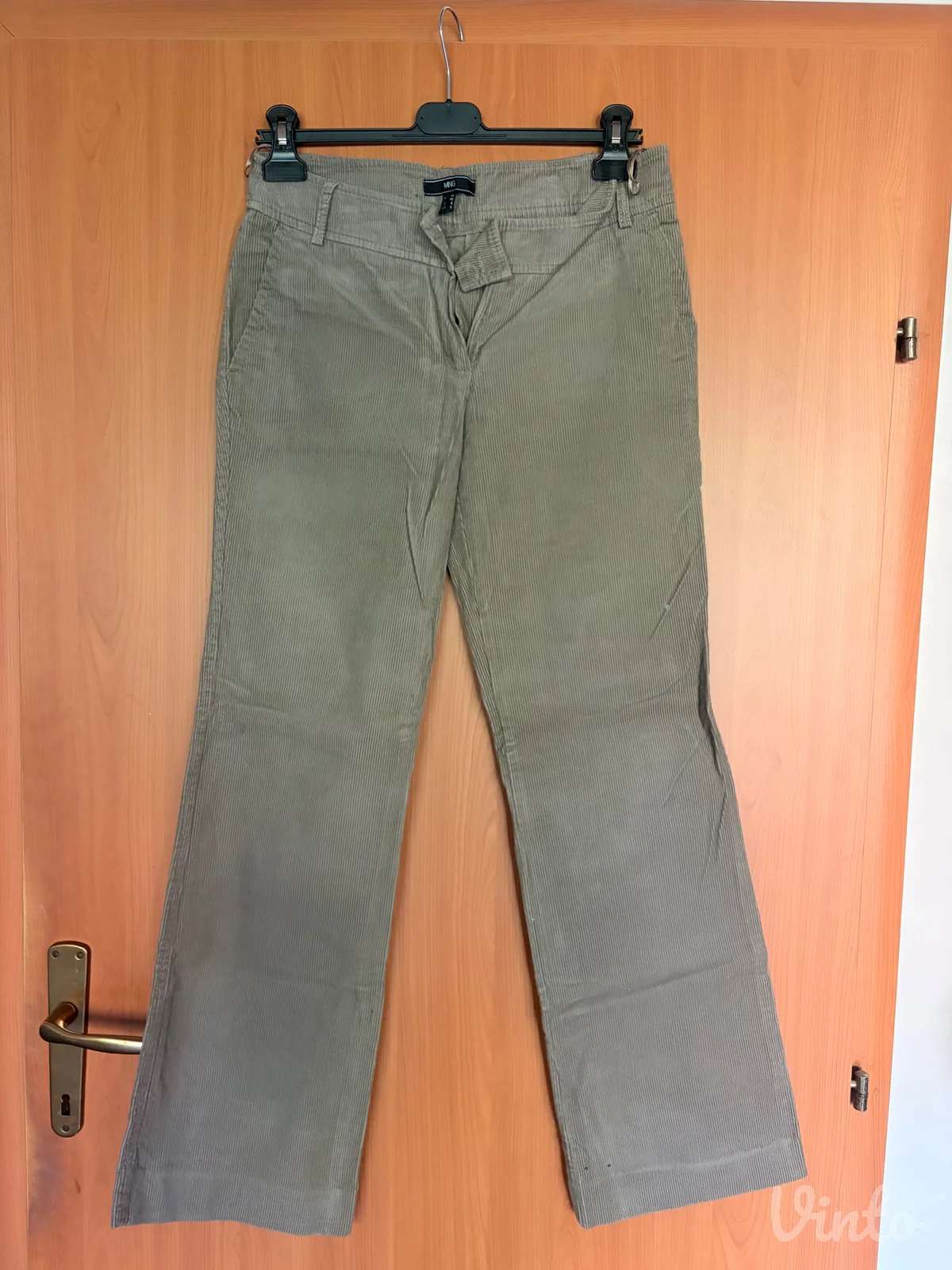 Mango bež pantalone od somota