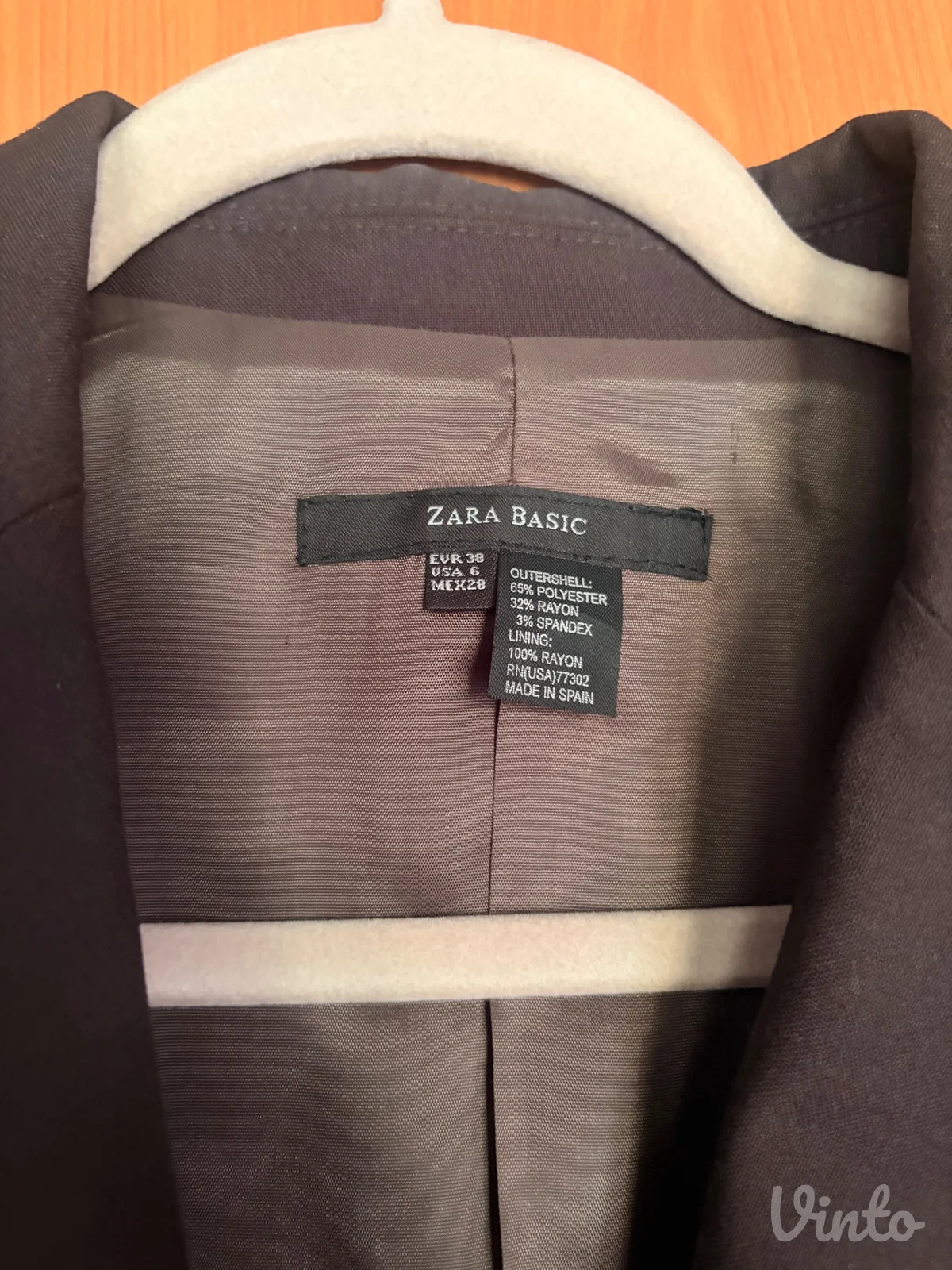 Zara sako