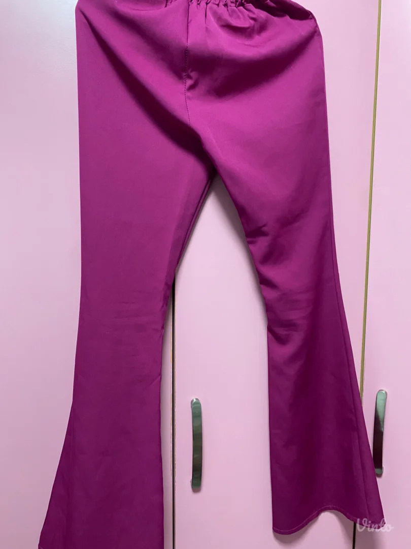 pamučne pantalone, zvoncare, sa prorezom