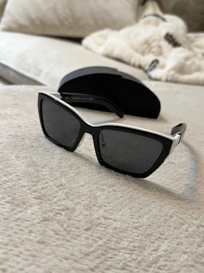 Prada naocare za sunce