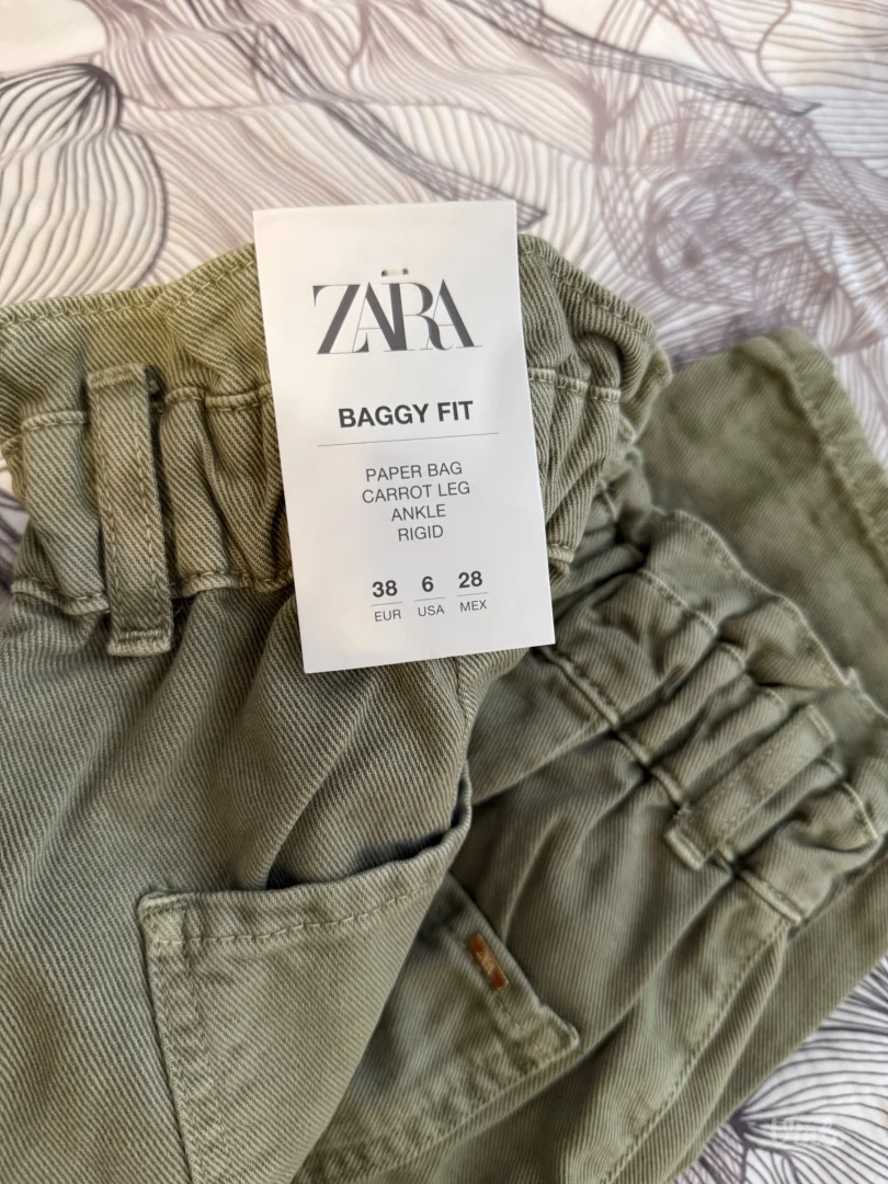 Zara pantalone