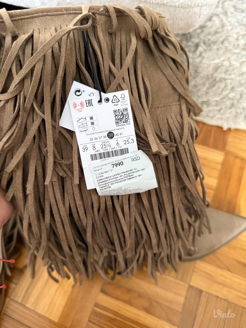 Bershka cizme na malu stiklu