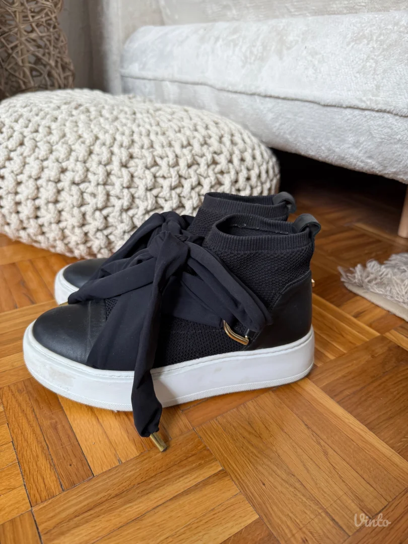 Cesare Paciotti patike