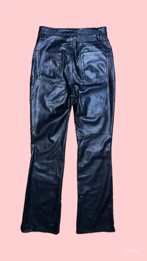 Bershka - kožne pantalone