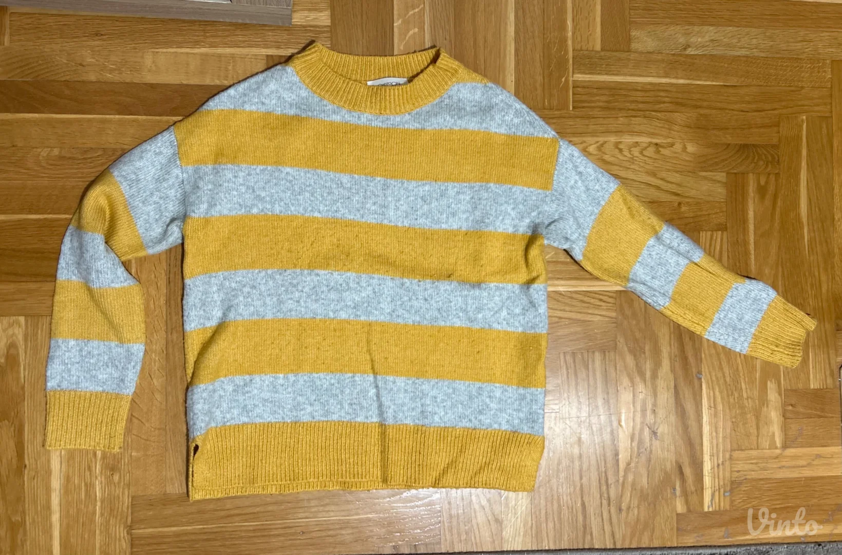 Ženski džemper - Cartoon