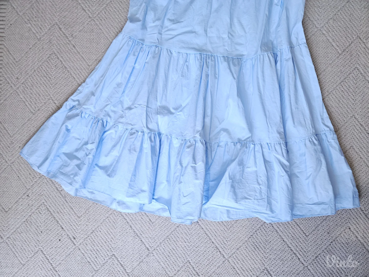 Kratka lepršava haljina - vel. M