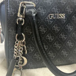 Guess torba