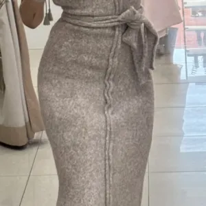 Dilvin krem zimska haljina