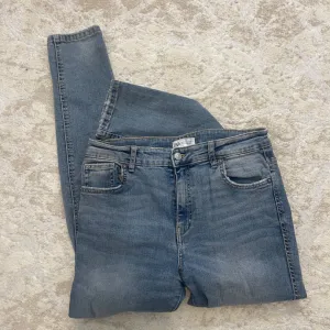 Zara skinny farmerke