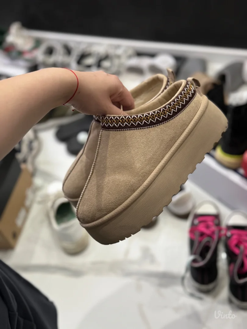 Papuče “ugg” dva para