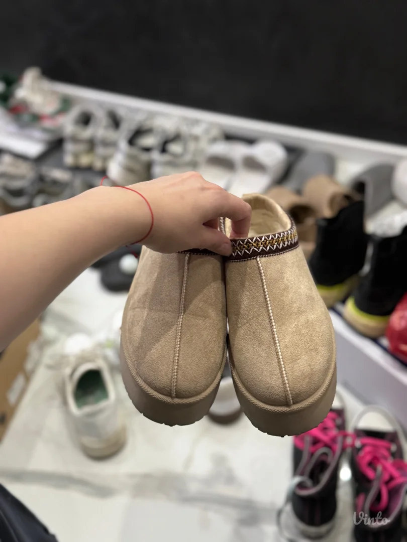 Papuče “ugg” dva para