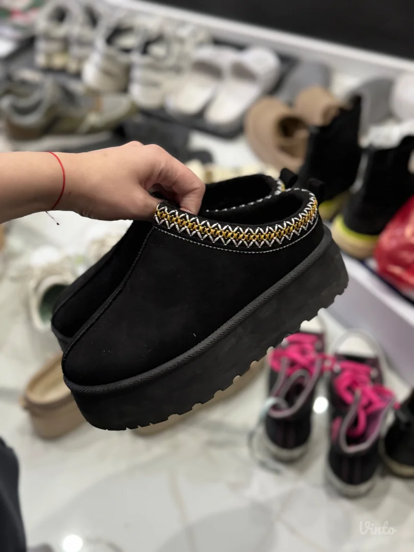 Papuče “ugg” dva para