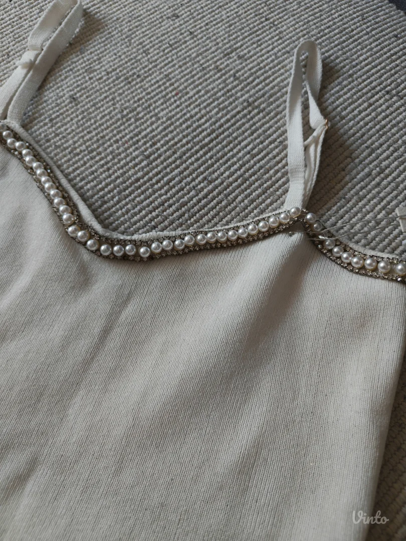 Butik 13 / Crop top majica