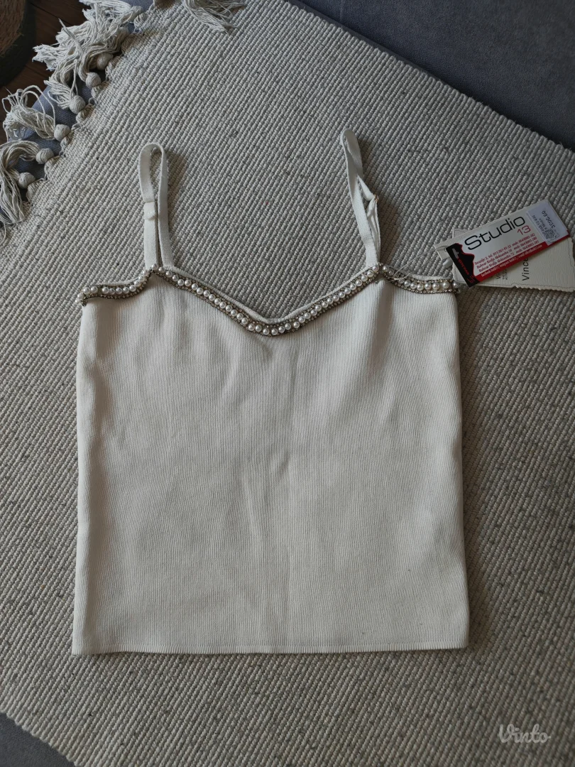 Butik 13 / Crop top majica