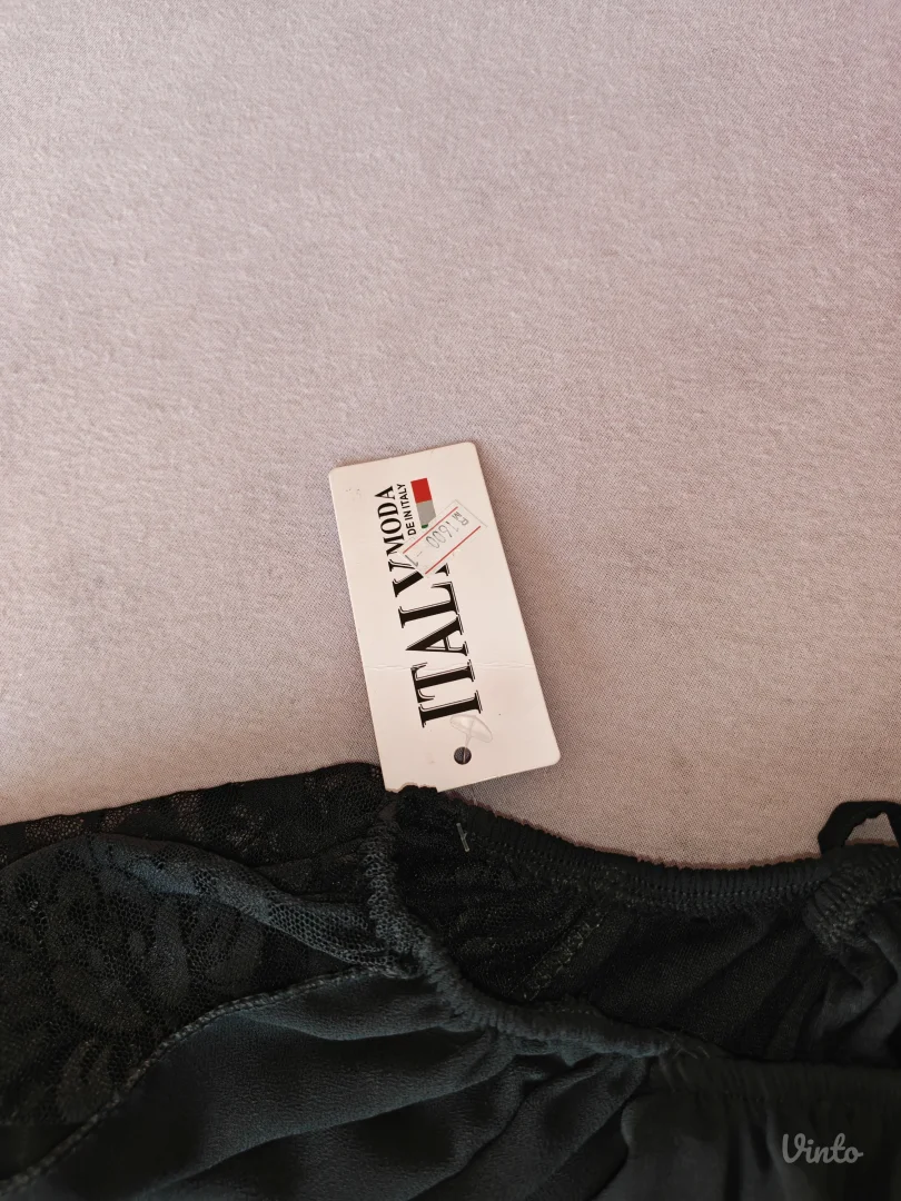 Eleganta bluza sa čipkom