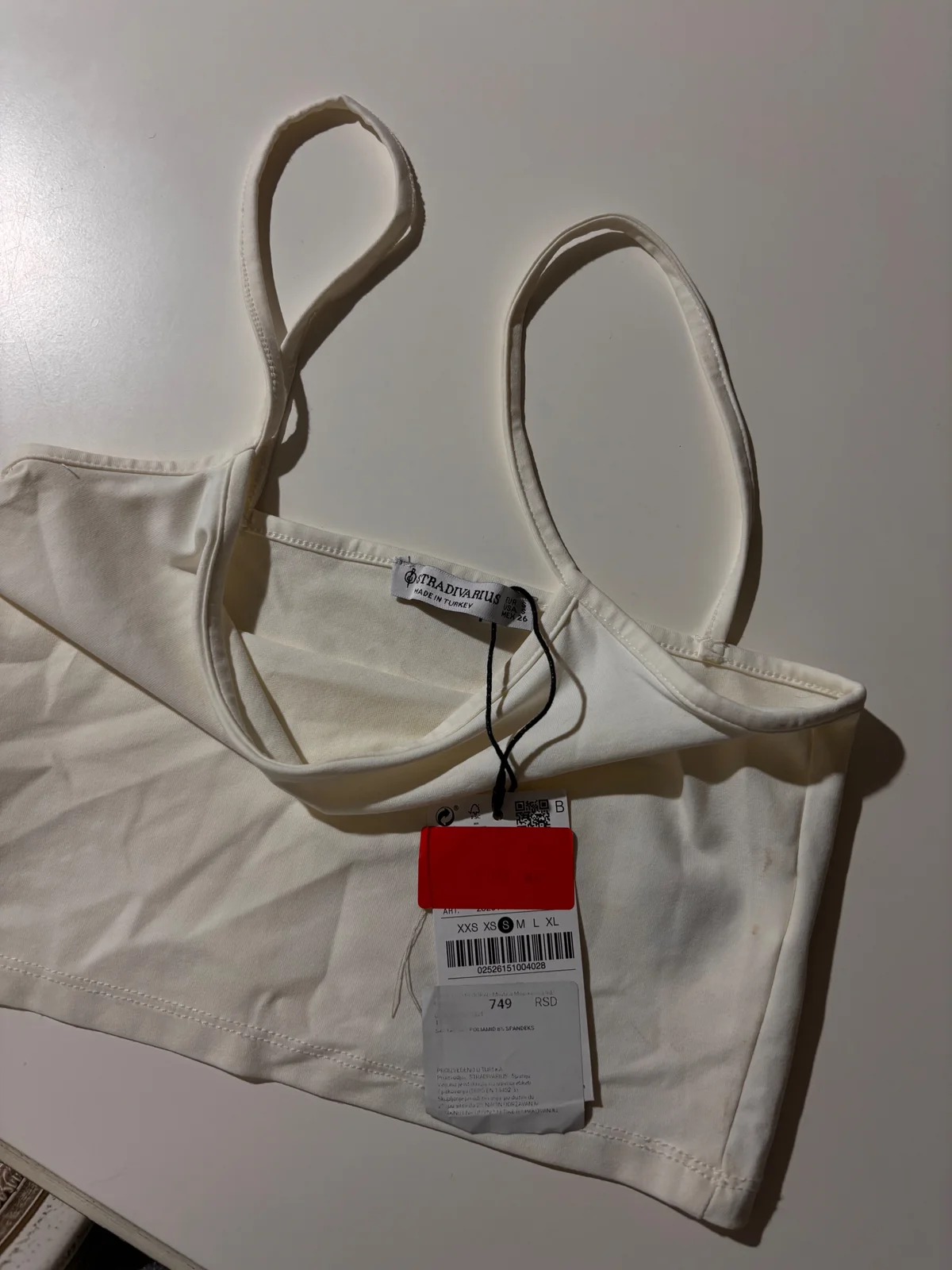 Shein i stradivarius topovi