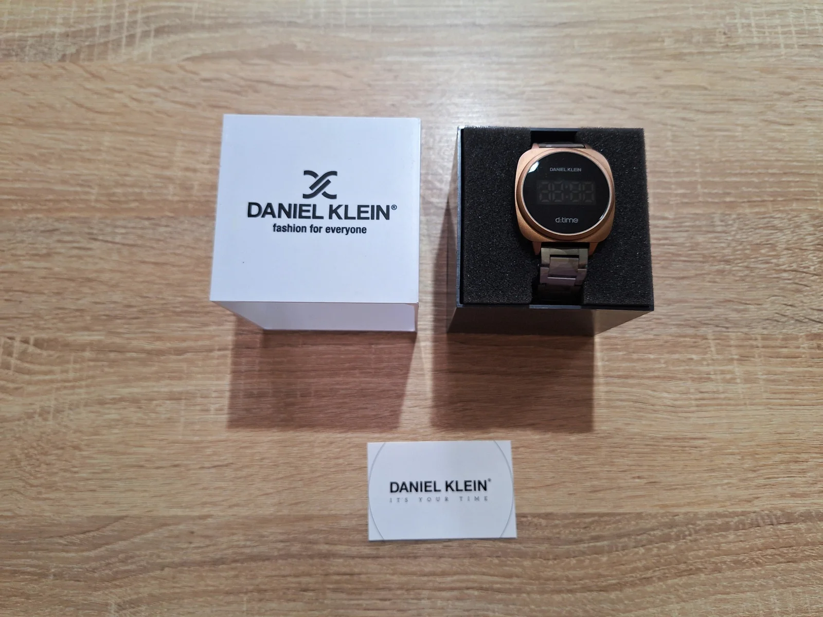 Nov muški sat Daniel Klein Touch screen 12253 u kutiji
