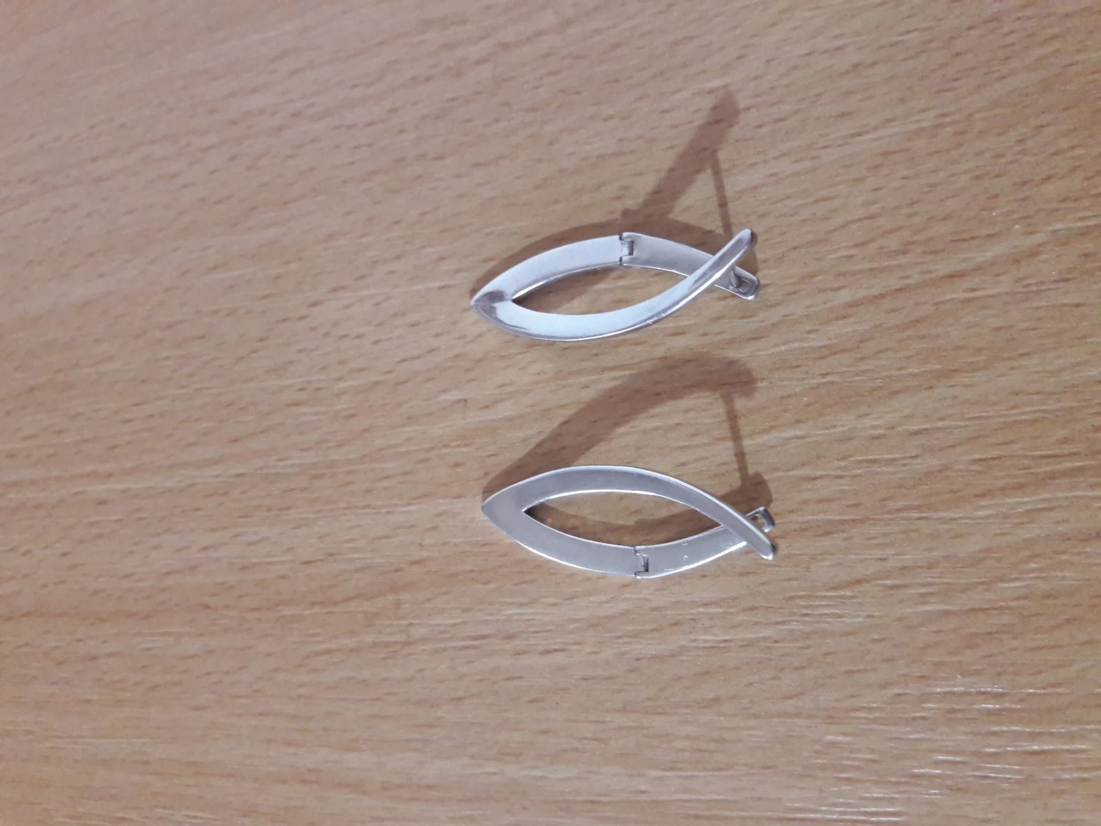 Nove naušnice srebrne minđuše srebro 925 dužine 3,5 cm