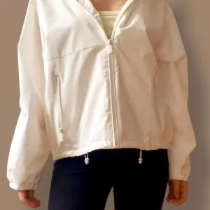 Šuškava jakna, nenošena