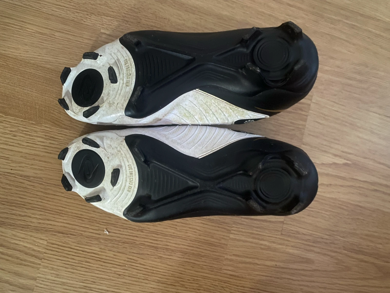 Nike Phantom GX kopacke