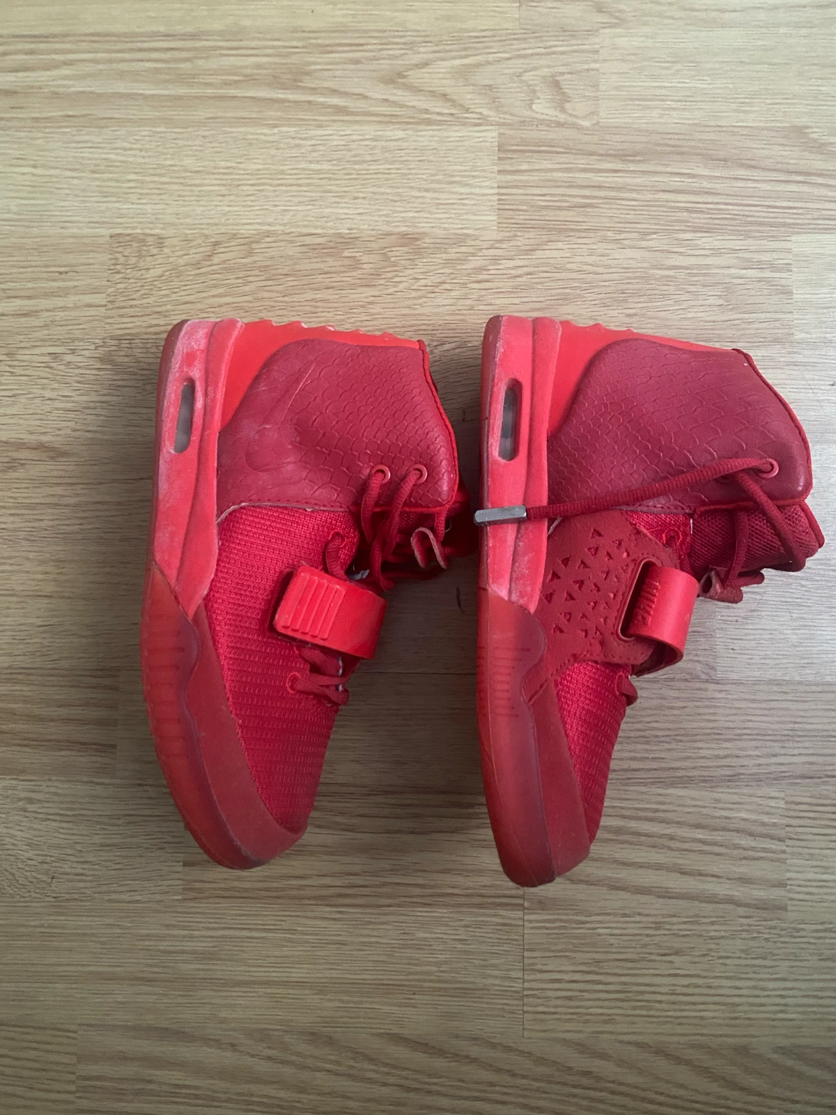 Nike Red October Patike