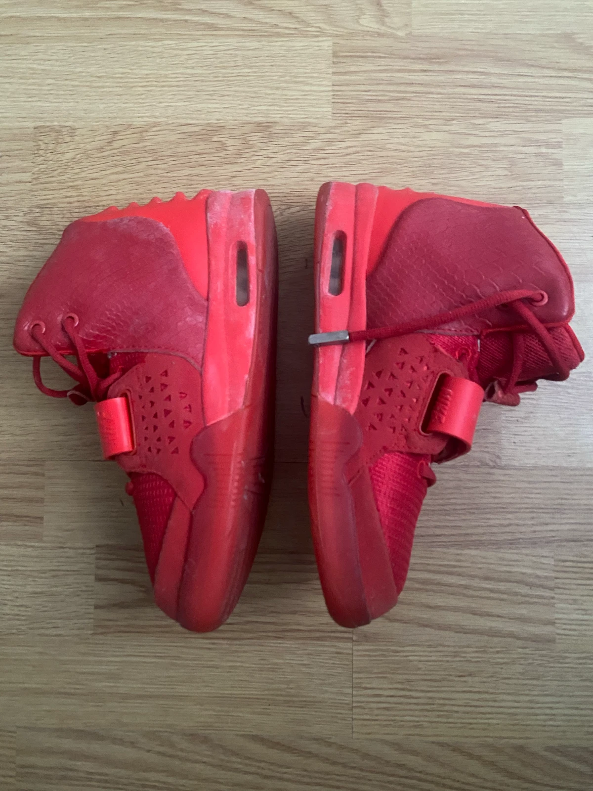 Nike Red October Patike