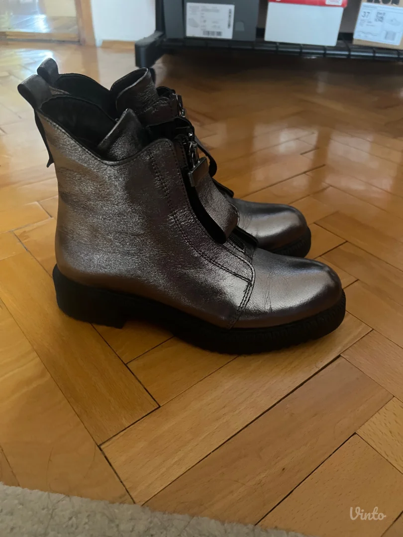 Kozne gleznjace nove 37