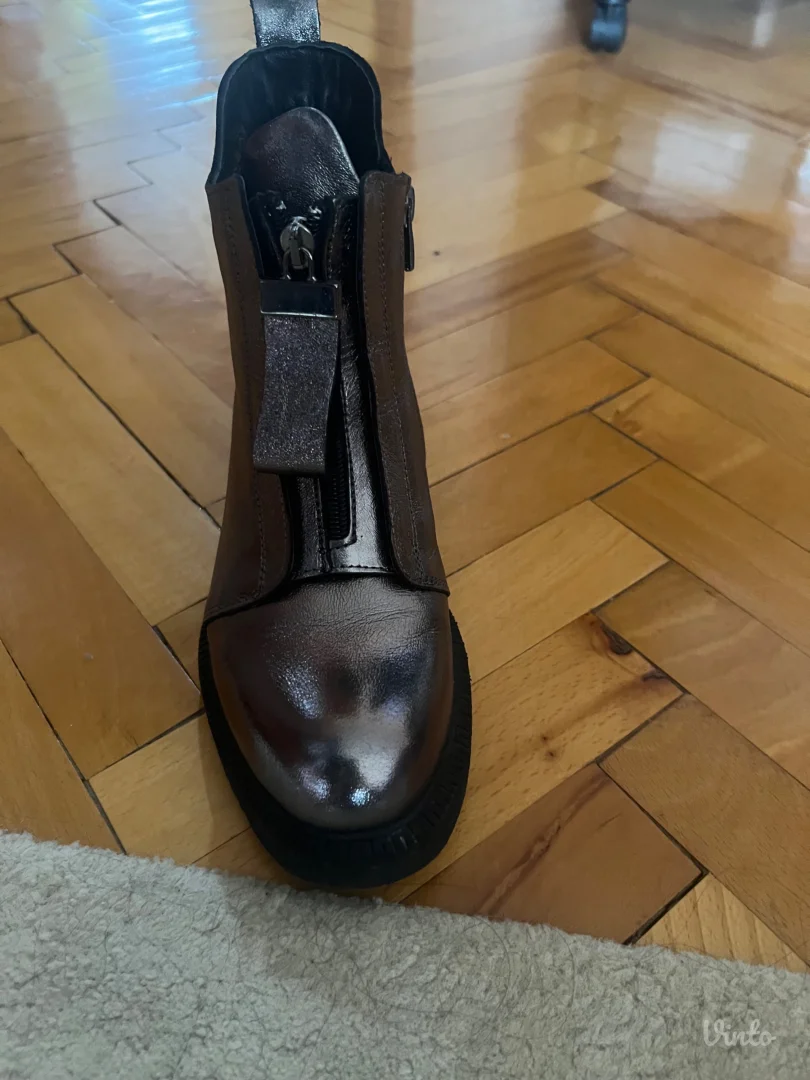 Kozne gleznjace nove 37