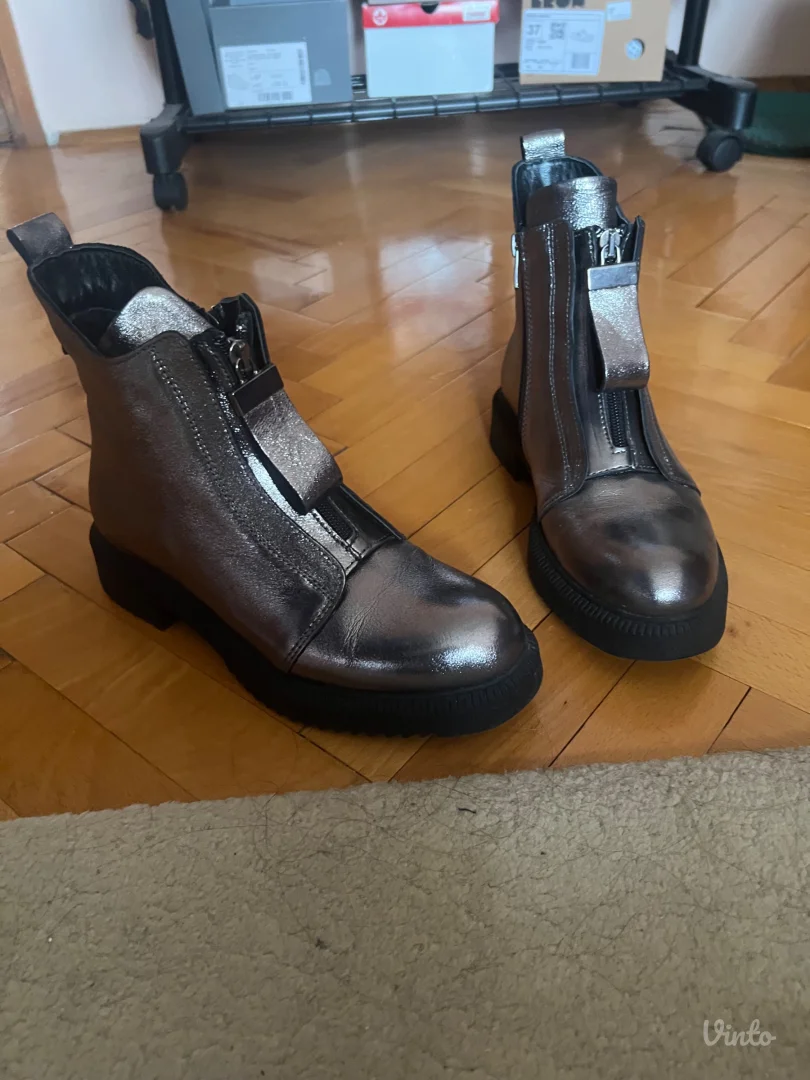 Kozne gleznjace nove 37