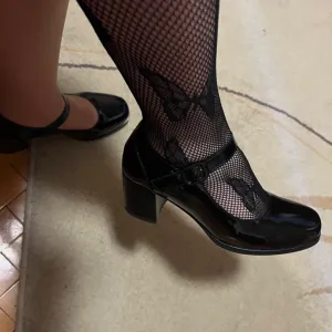 Mary Jane nove cipele 38
