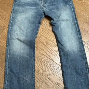 Vintage Levis 501