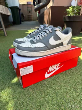 Nike Court vision low muske patike! Vel 42+orig kutija