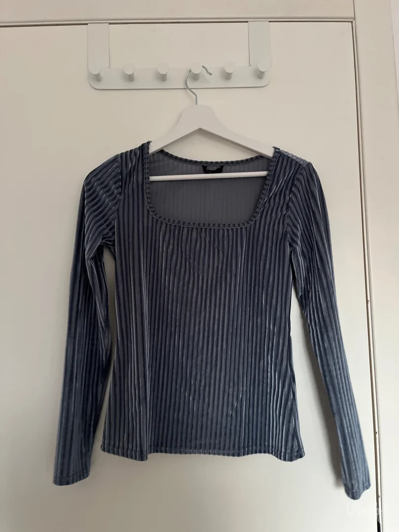 Shein rebrasta bluzica S