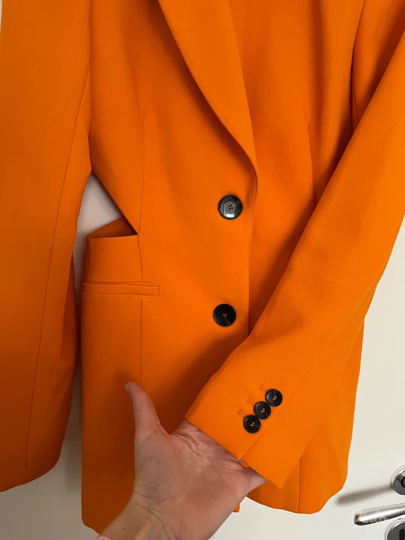 Reserved sako sa prorezima, veličina XS