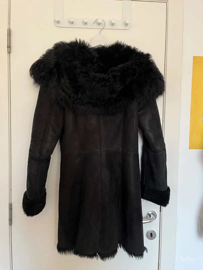 Crni monton - prava koža i krzno