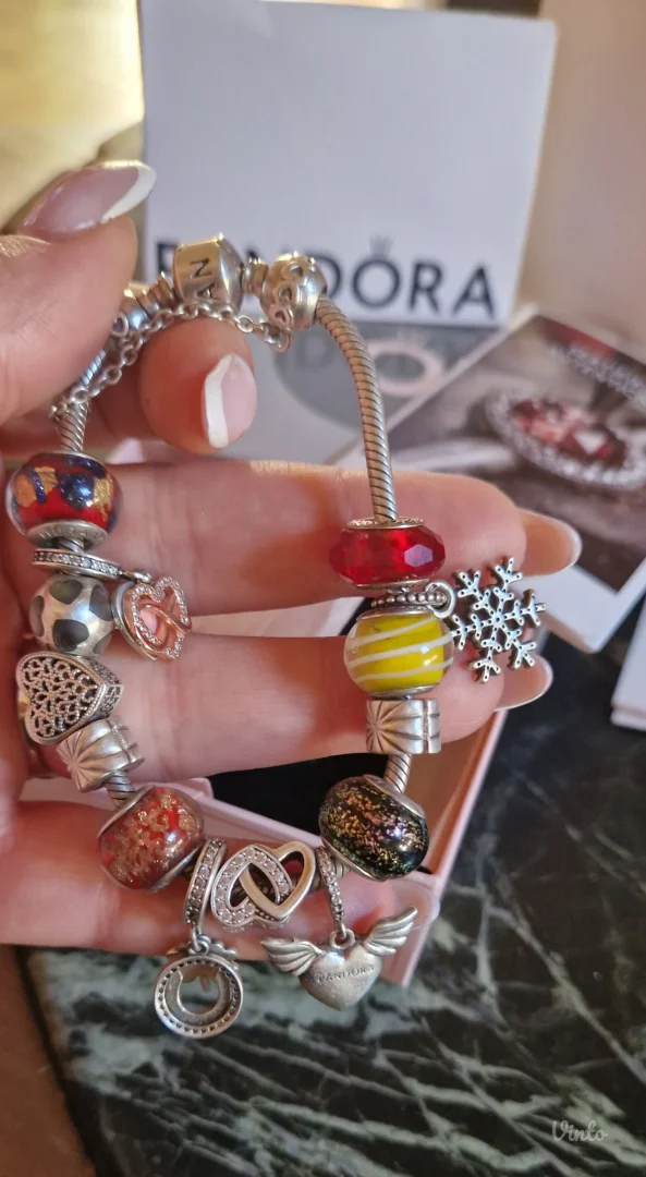 Pandora narukvica