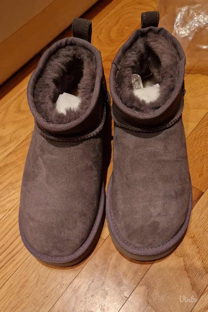 UGG Ultra Mini gray cizmice