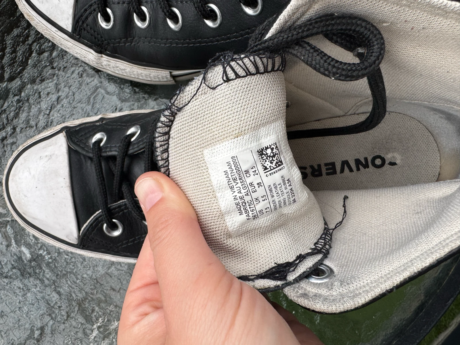 Kožne Converse patike