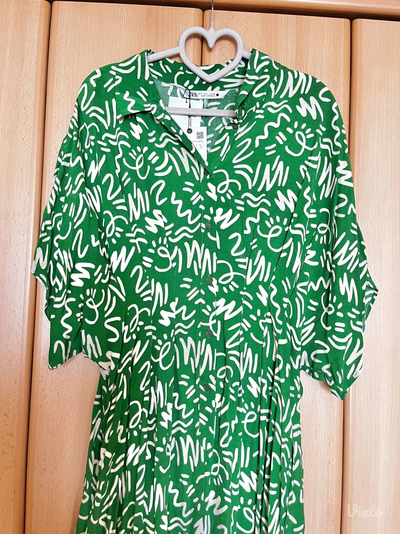 Zara strukirana haljina - nova sa etiketom L