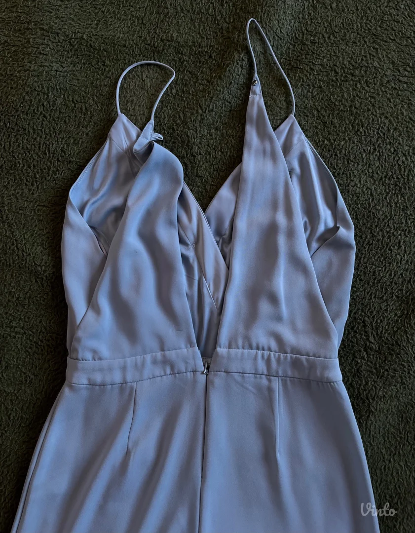 Zara svetlo plavi kombinezon sa sivim podtonom – M