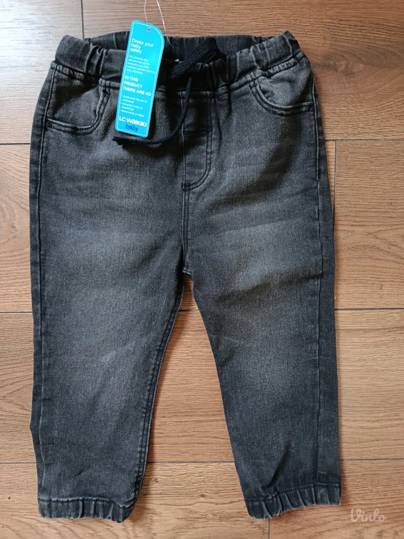 farmerke waikiki 92-98cm novo sa etiketom