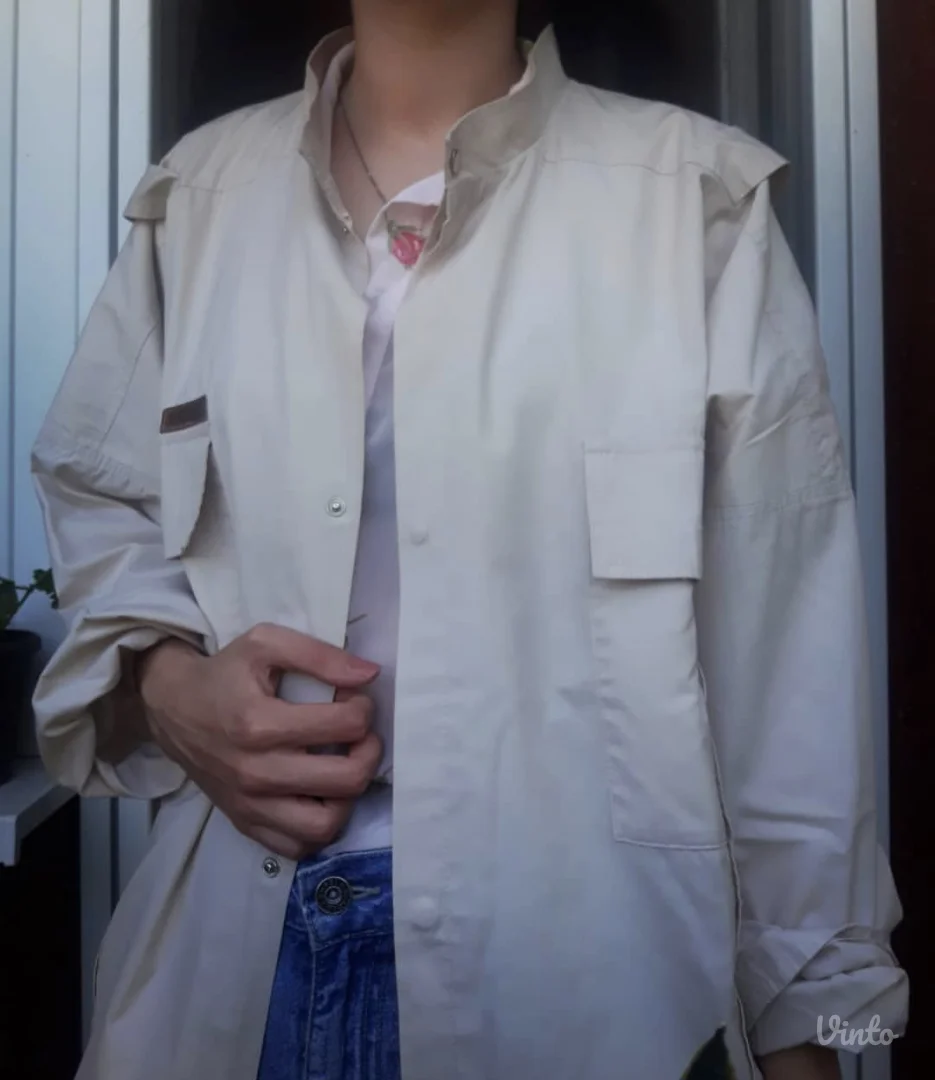 Vintage bež vindjakna