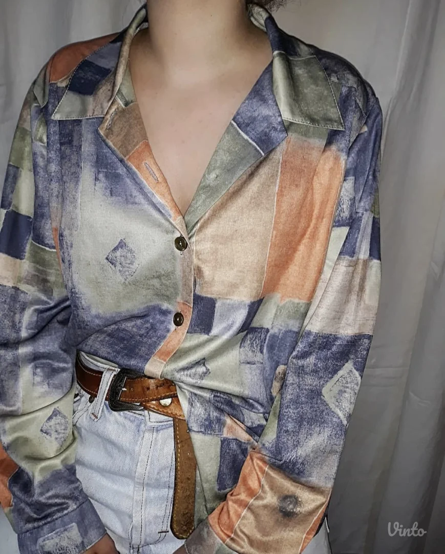 Karelia vintage kosulja