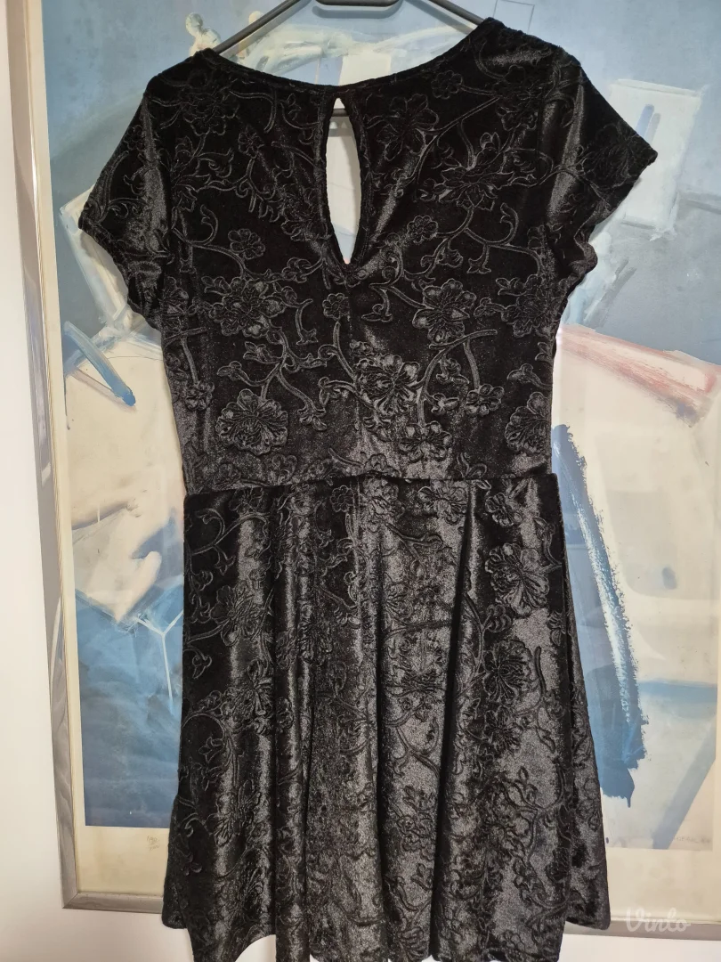 Plisana zenska haljina