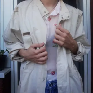 Vintage bež vindjakna