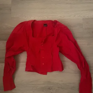 Bluza/kosulja sa puf rukavima